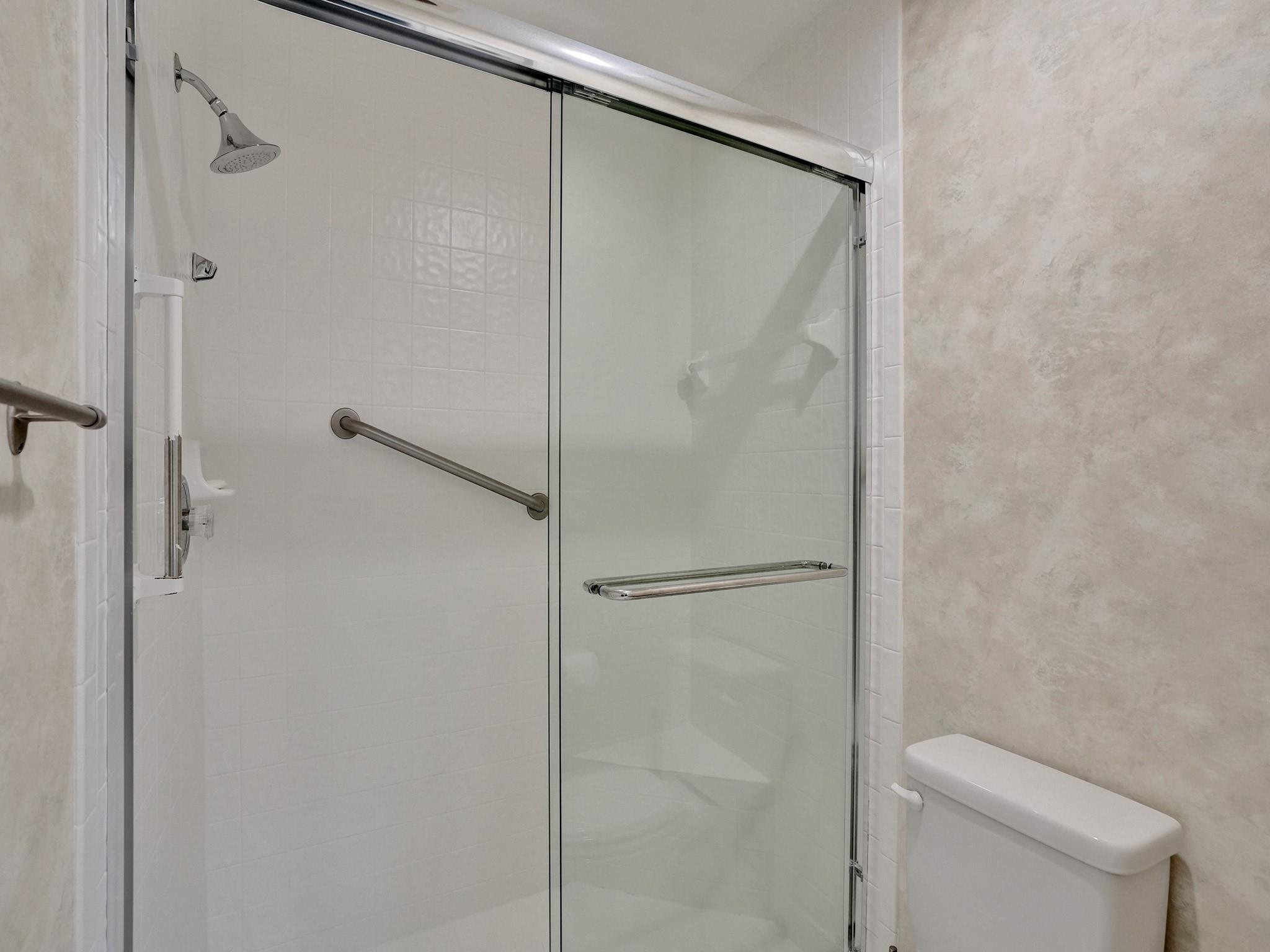 7031 Summer Tree Drive 202