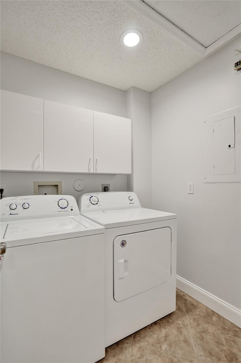 7031 Summer Tree Drive 202