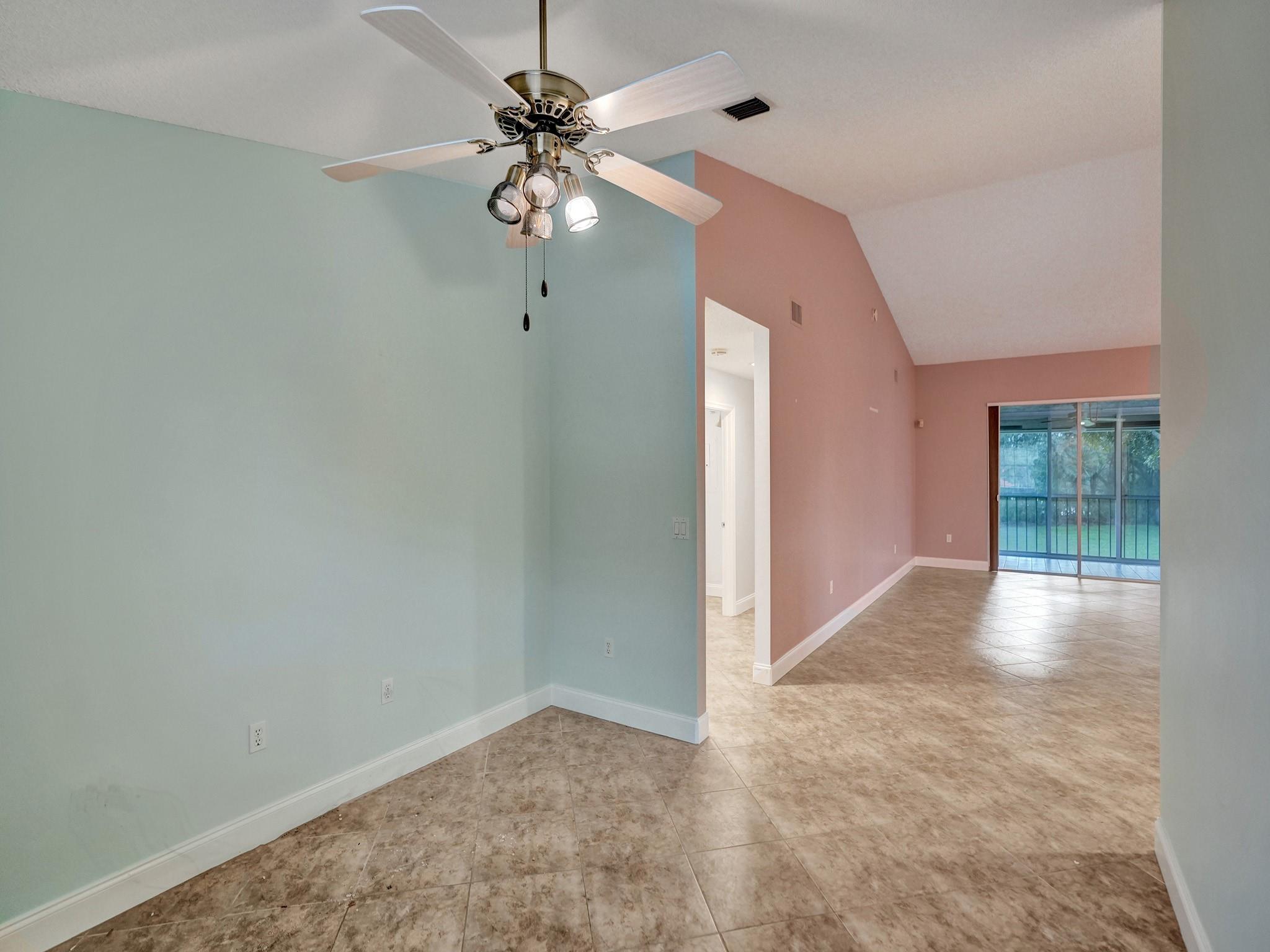 7031 Summer Tree Drive 202