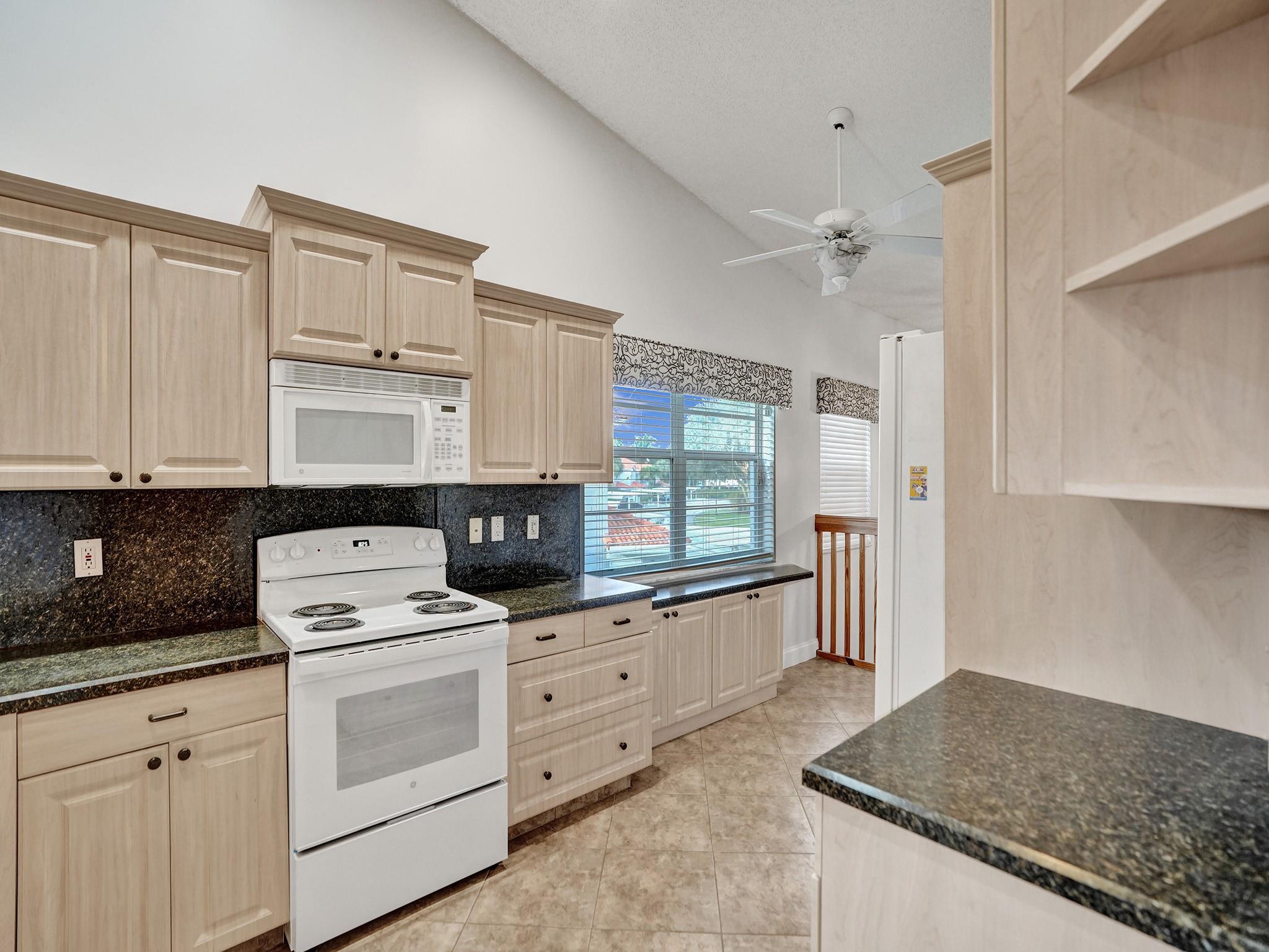 7031 Summer Tree Drive 202