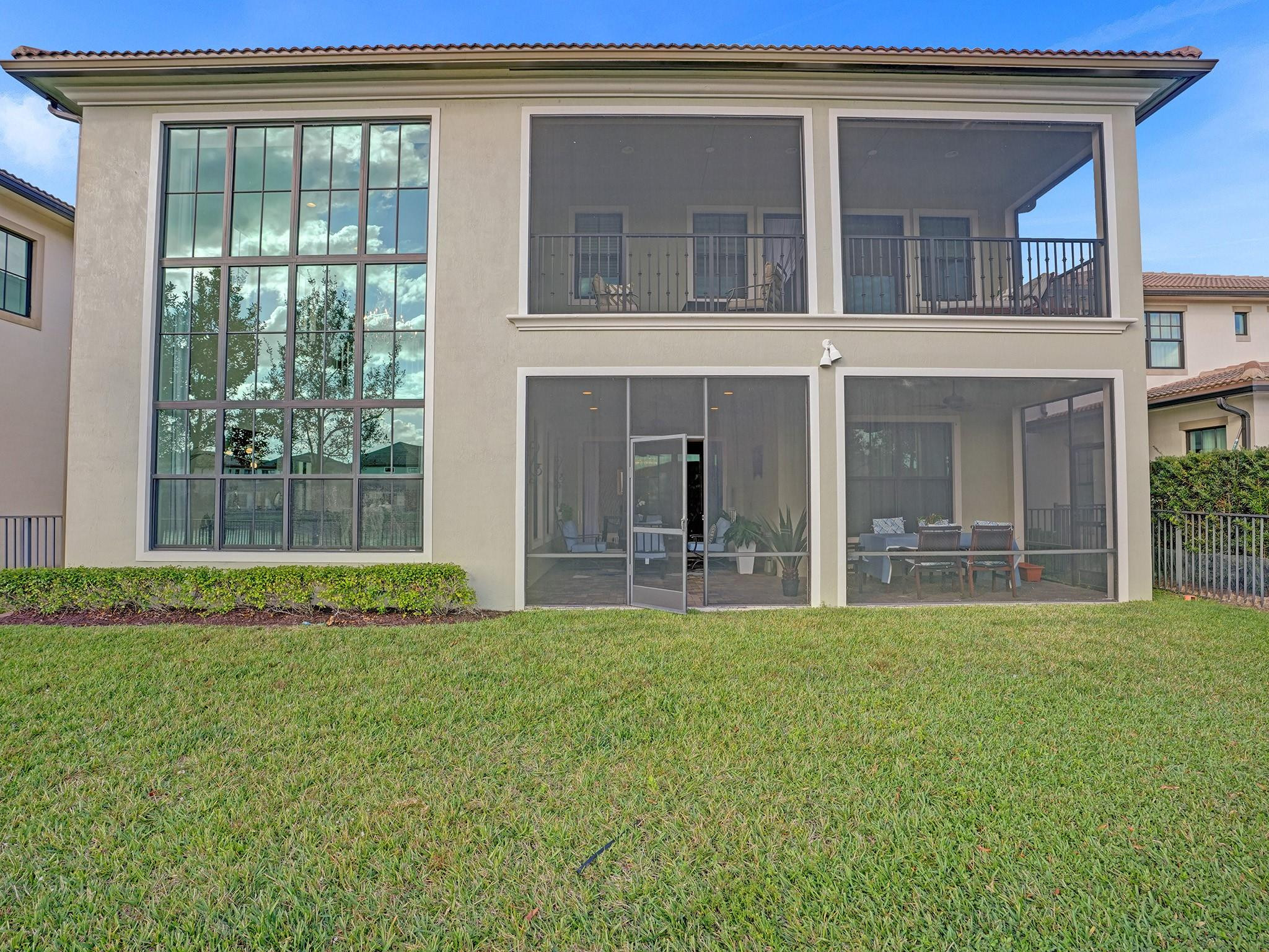 11490 Solstice Circle