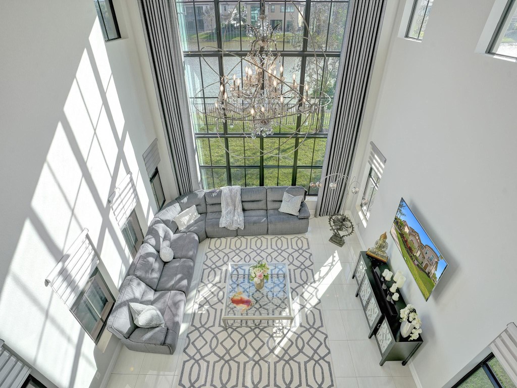 11490 Solstice Circle