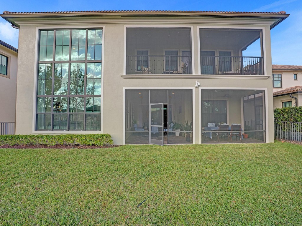 11490 Solstice Circle