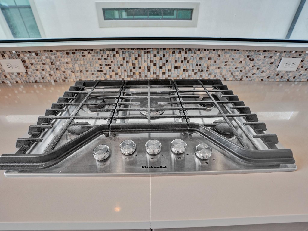 11490 Solstice Circle