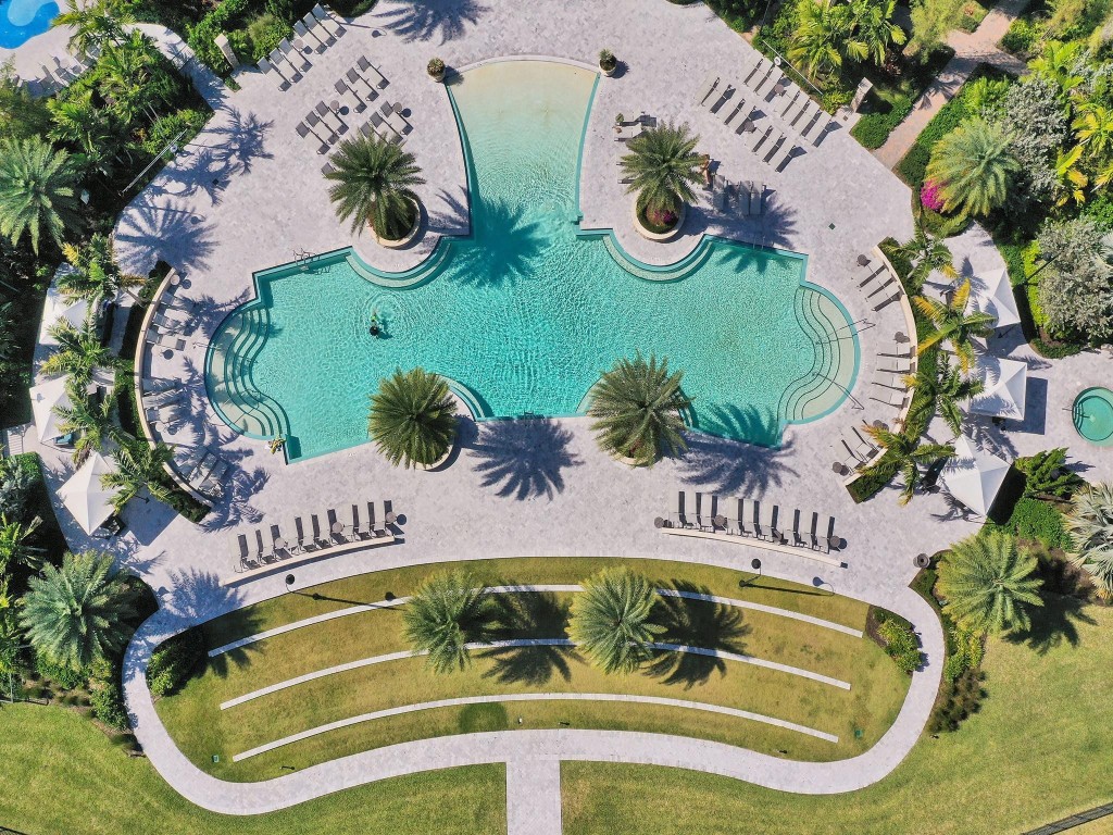 11490 Solstice Circle