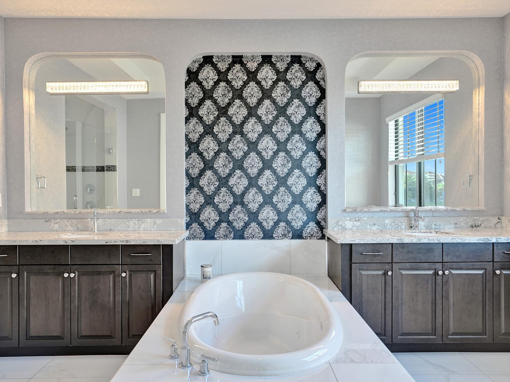 11490 Solstice Circle