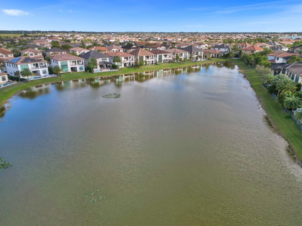 11490 Solstice Circle