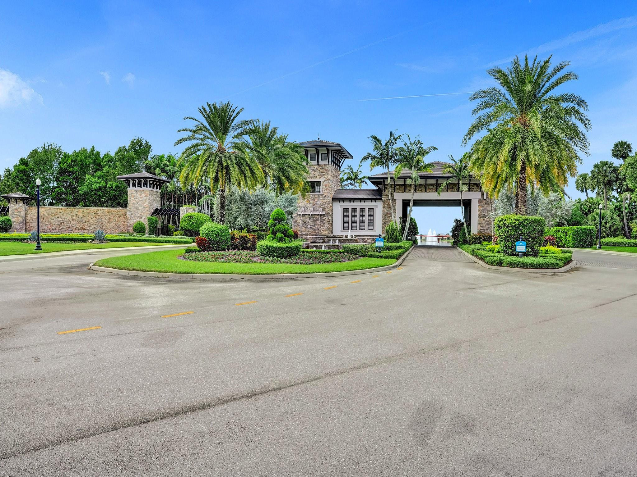 11490 Solstice Circle