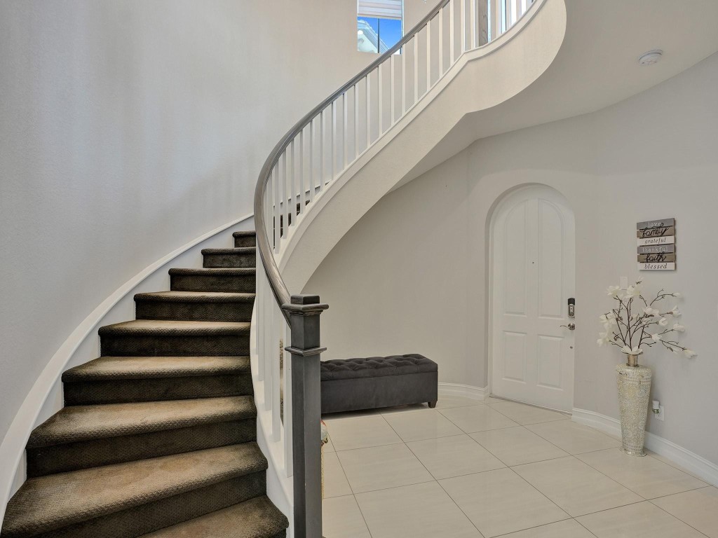 11490 Solstice Circle