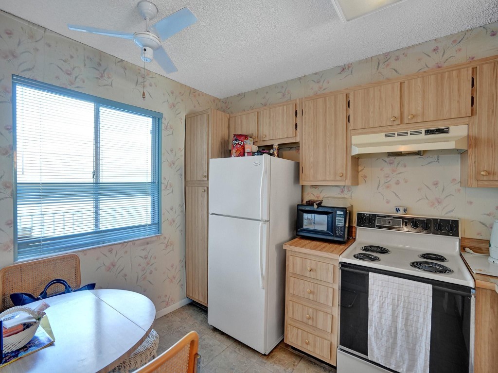 7730 NW 50th Street 210