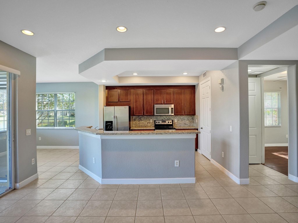 8225 NW 127th Lane 32C