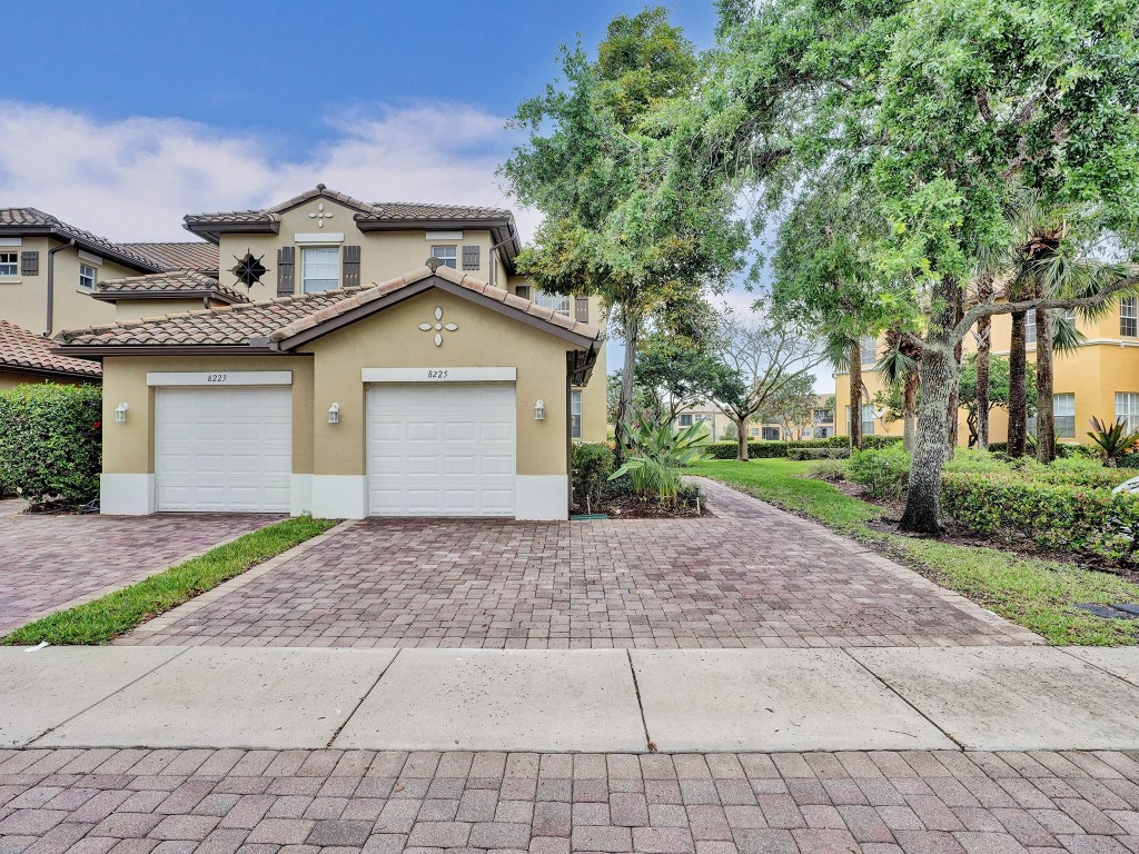 8225 NW 127th Lane 32C