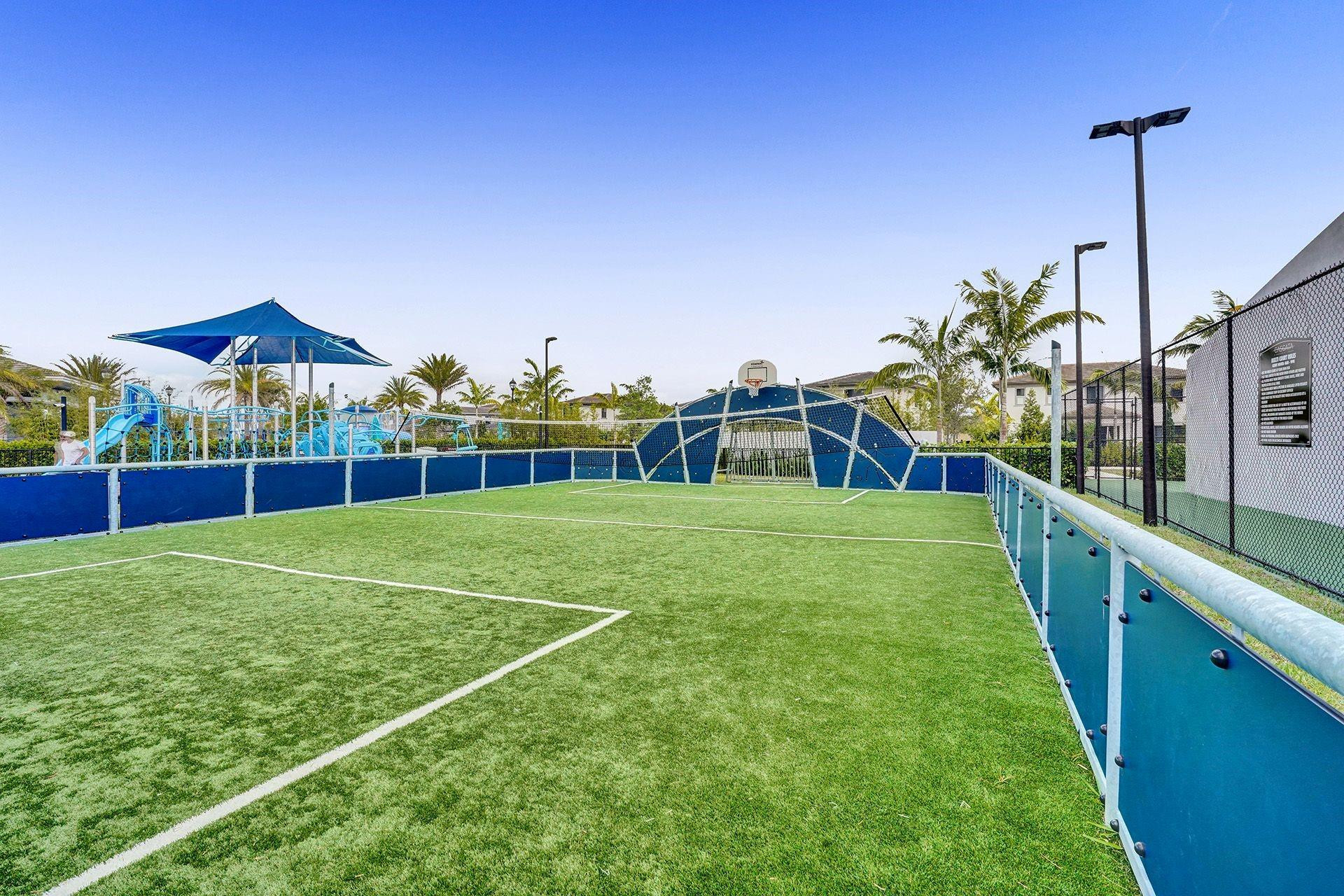 10331 LAKE VISTA COURT