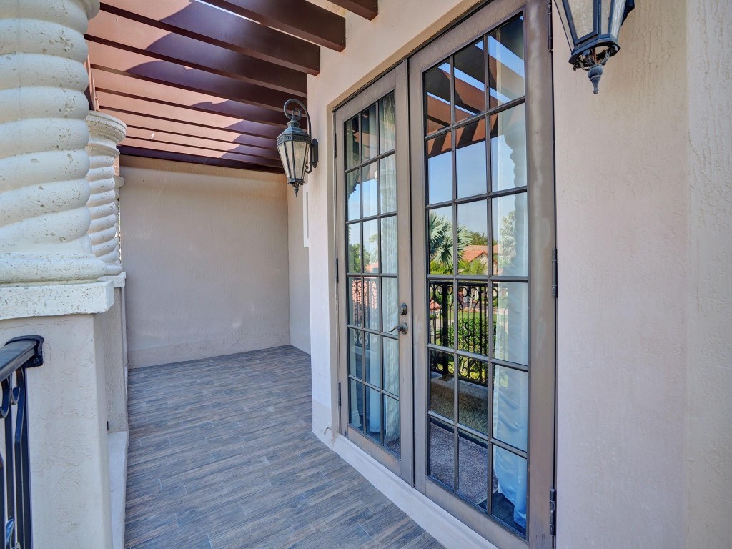 10231 Majestic Trail