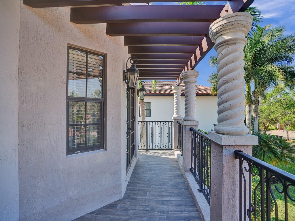 10231 Majestic Trail