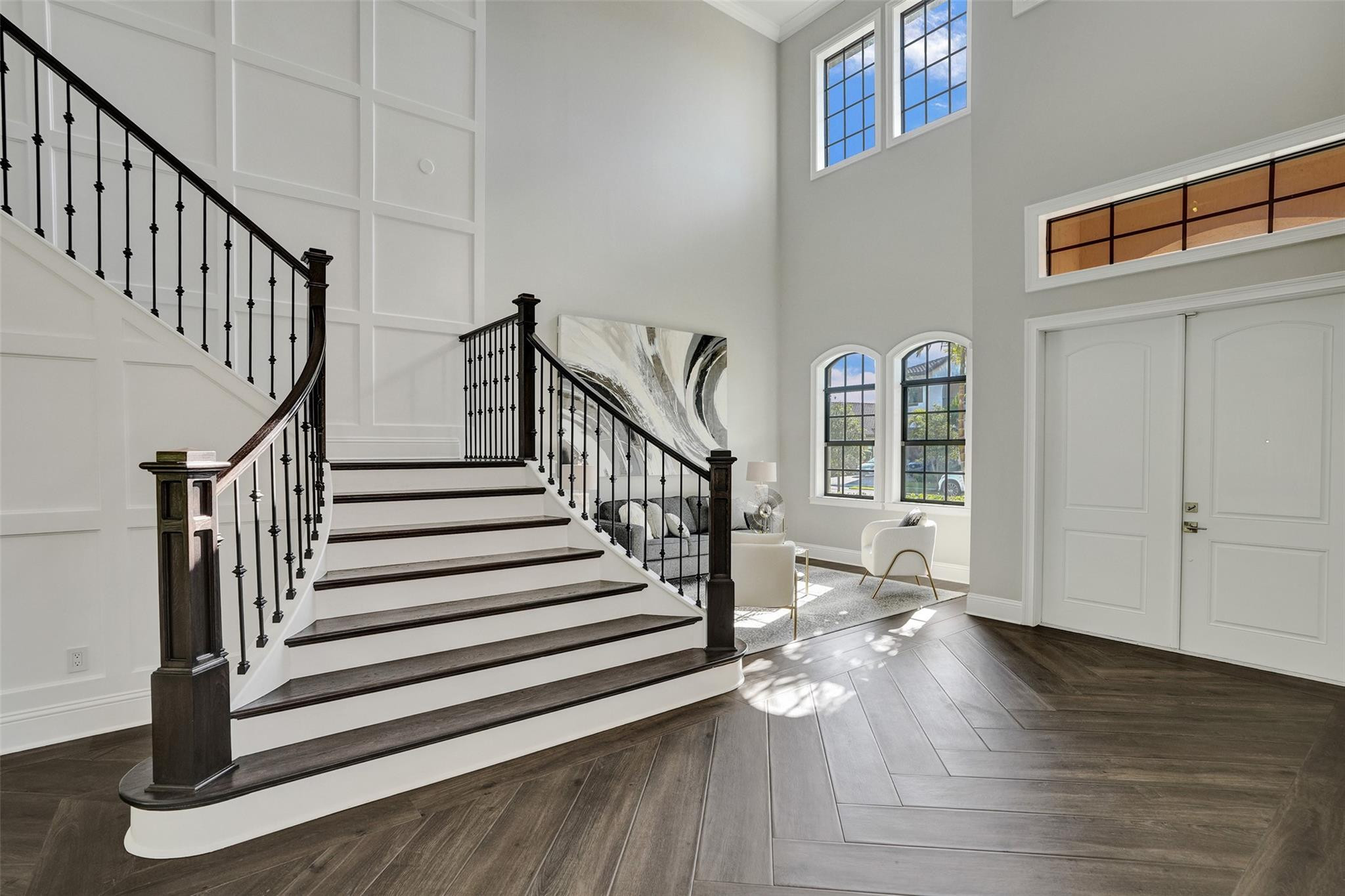 9225 W Bay Trail