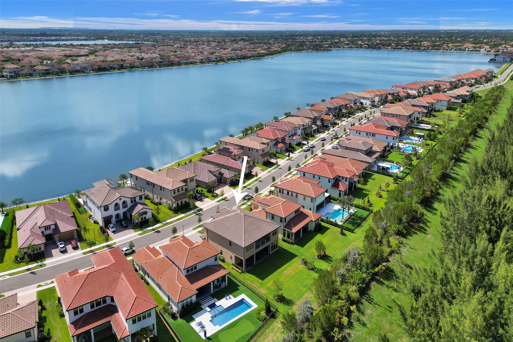 9225 W Bay Trail