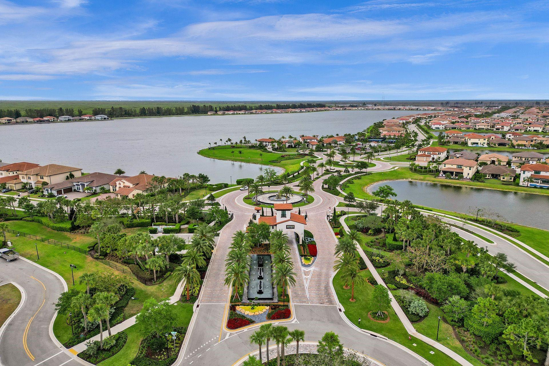 9225 W Bay Trail