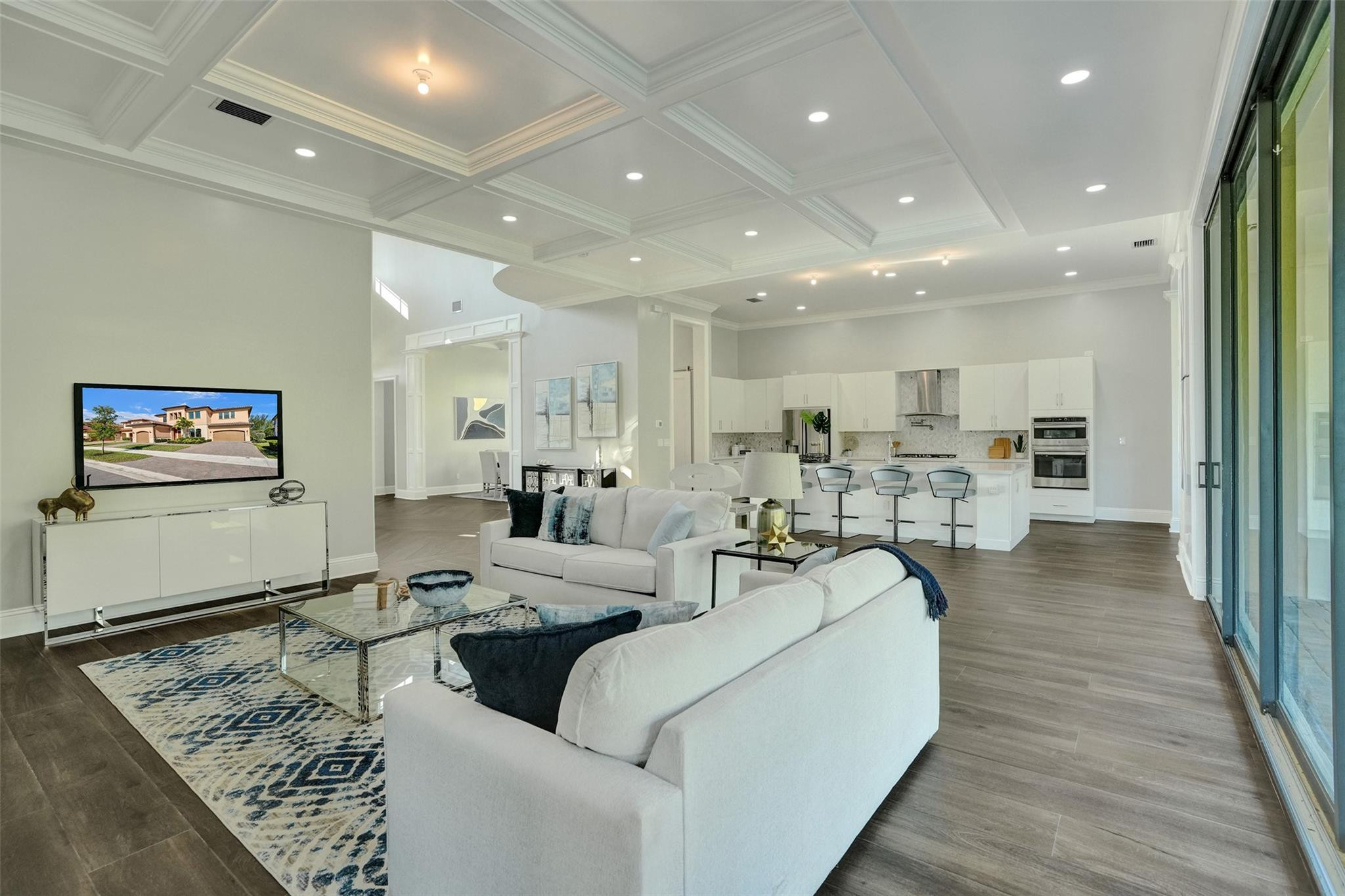 9225 W Bay Trail