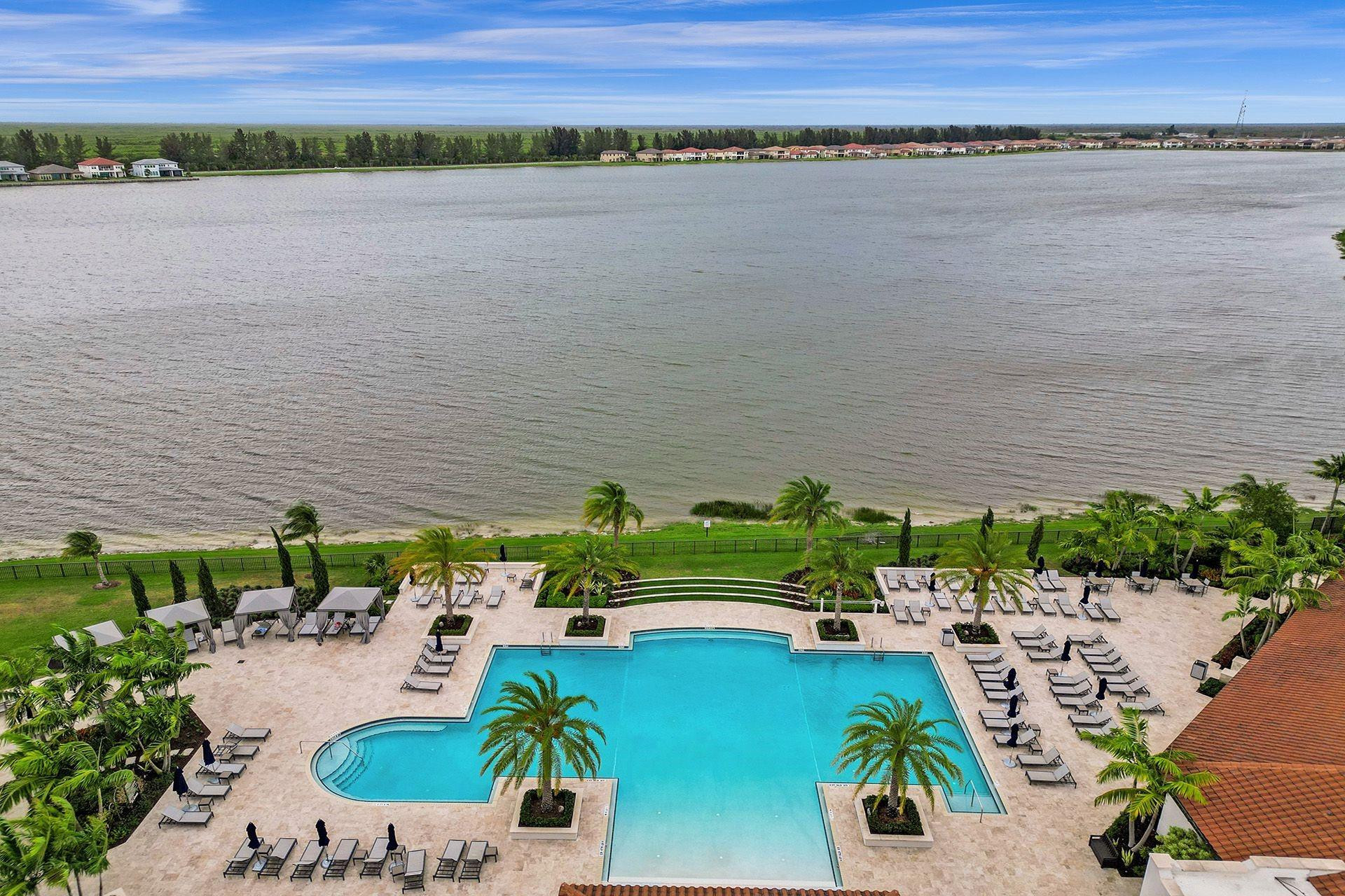 9225 W Bay Trail
