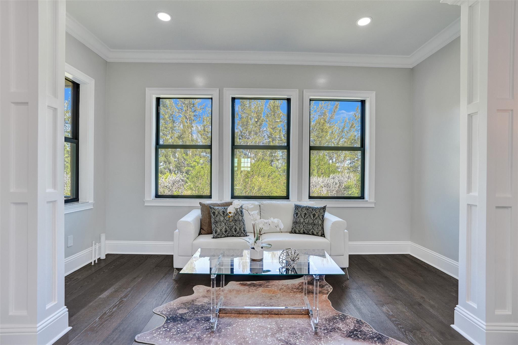 9225 W Bay Trail