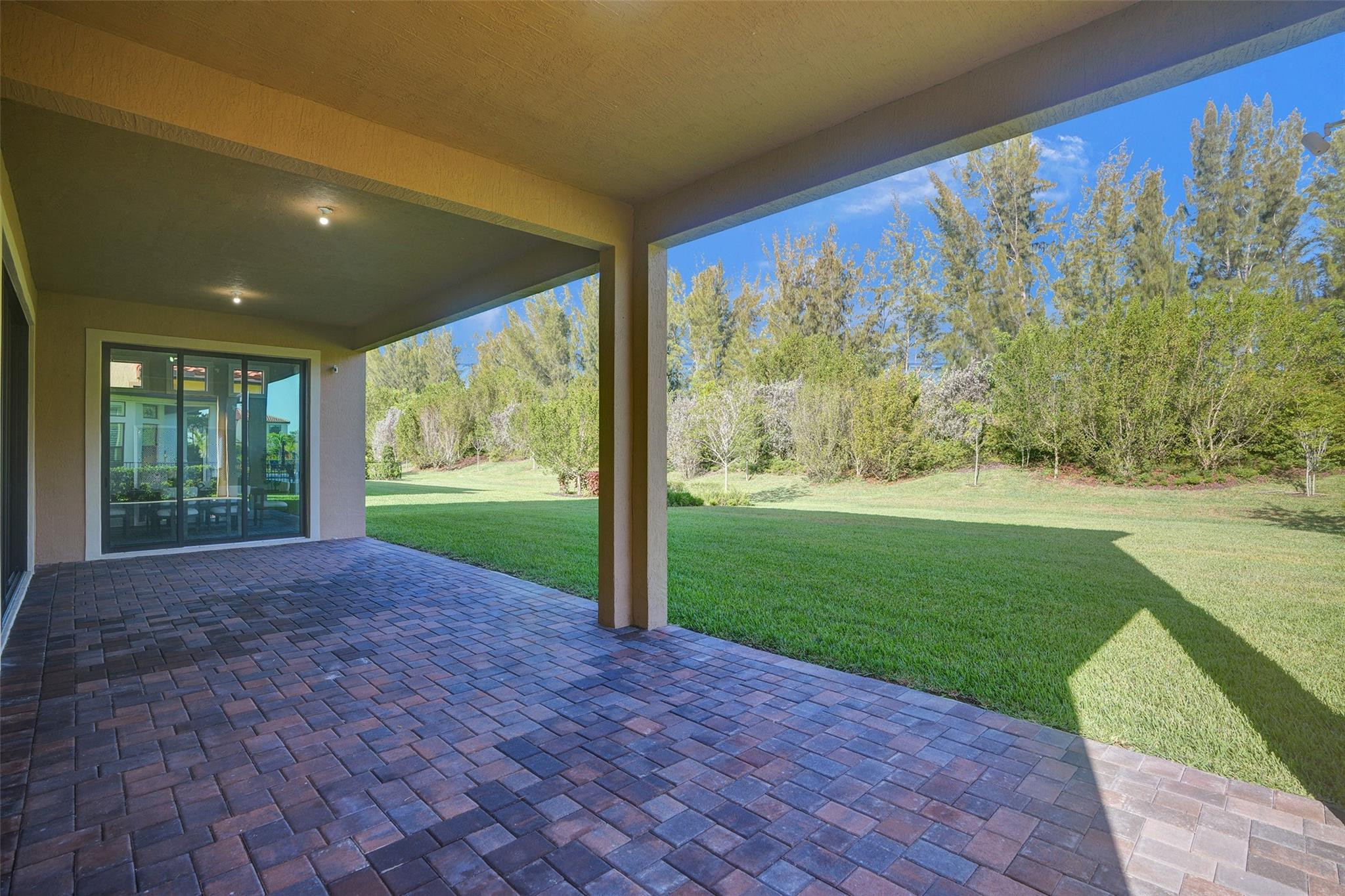 9225 W Bay Trail
