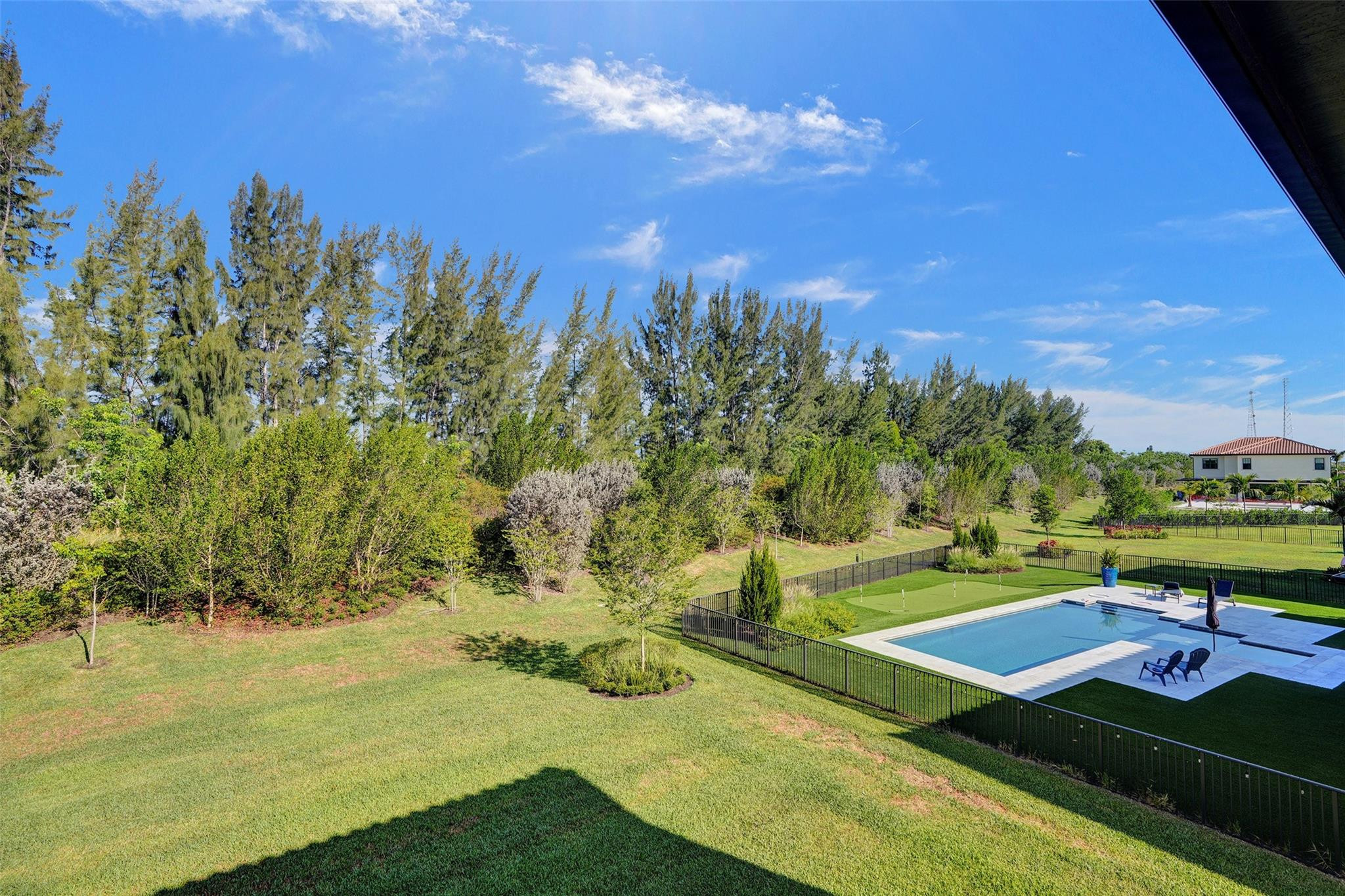 9225 W Bay Trail