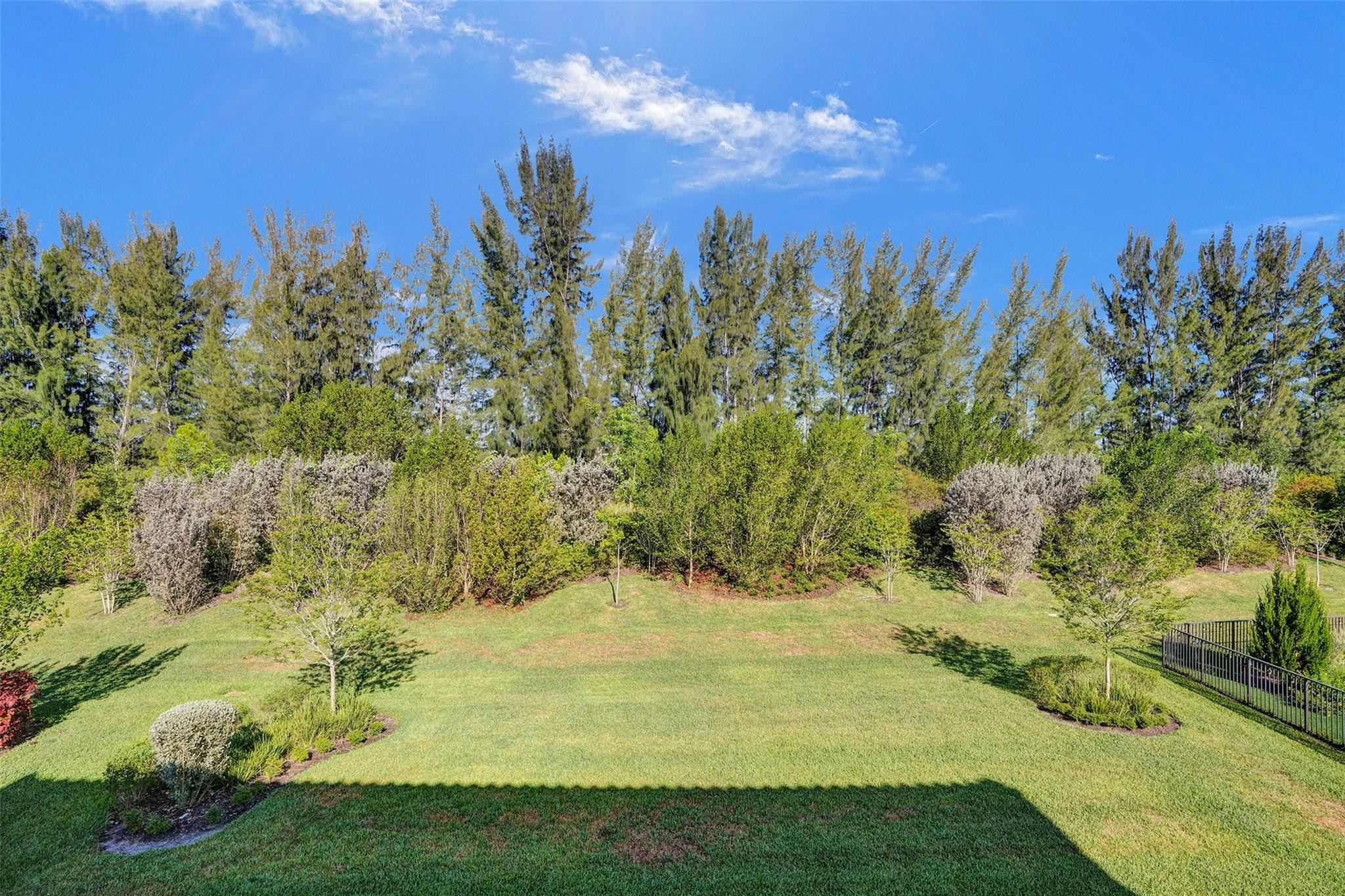 9225 W Bay Trail