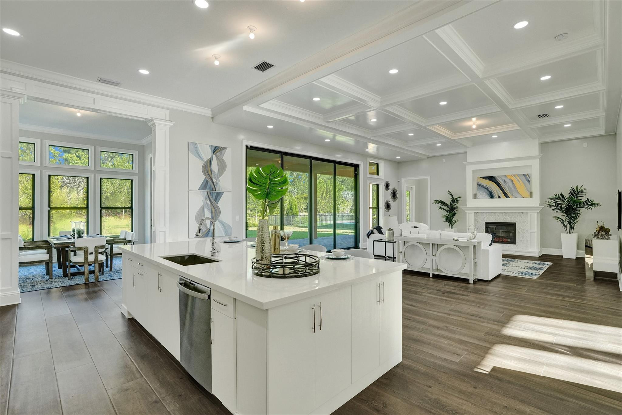 9225 W Bay Trail