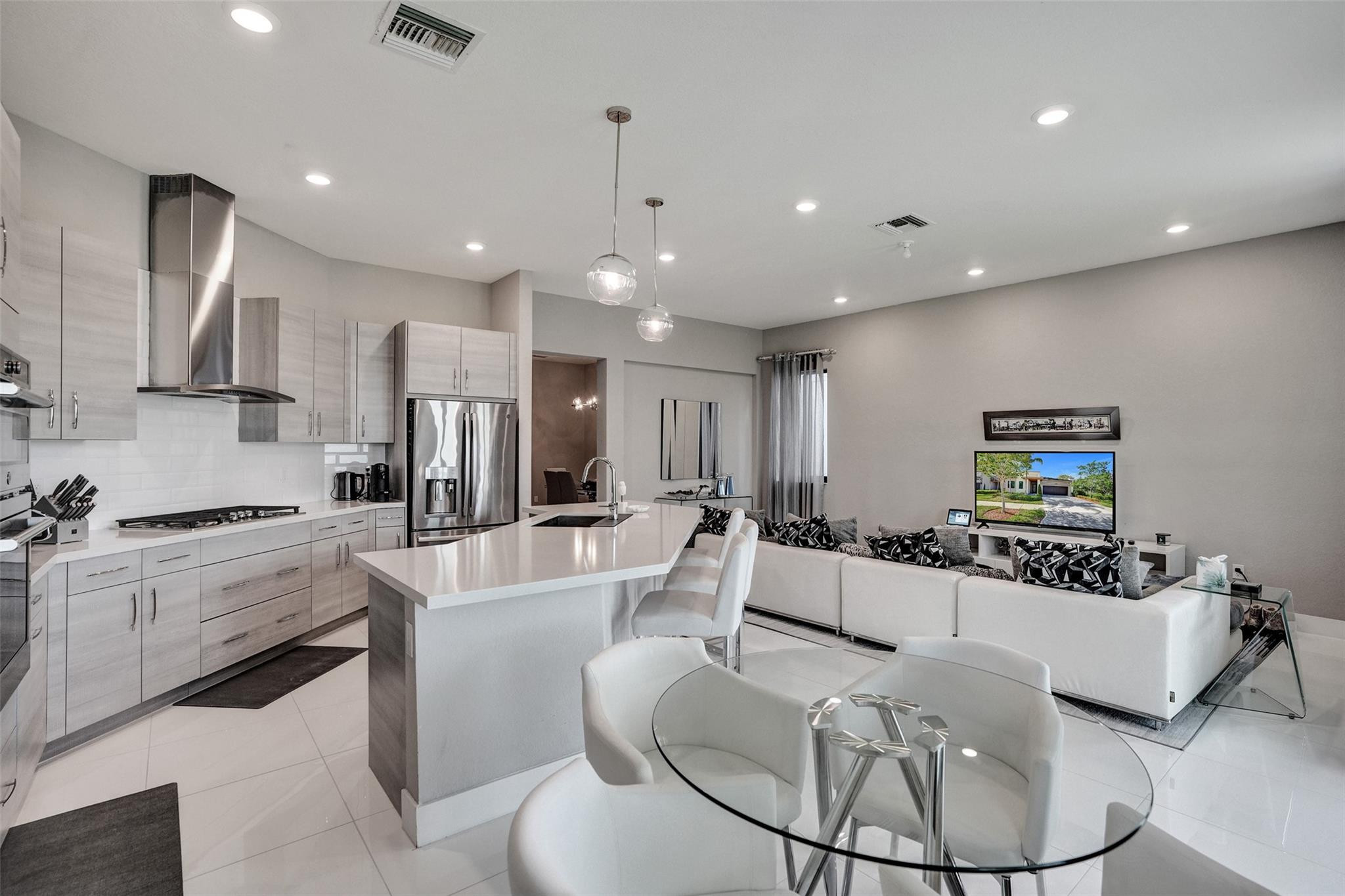 10705 Pacifica Way