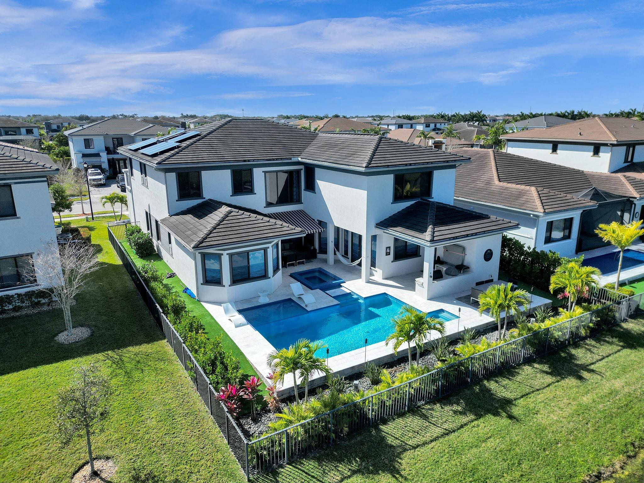 10495 S Lago Vista Circle