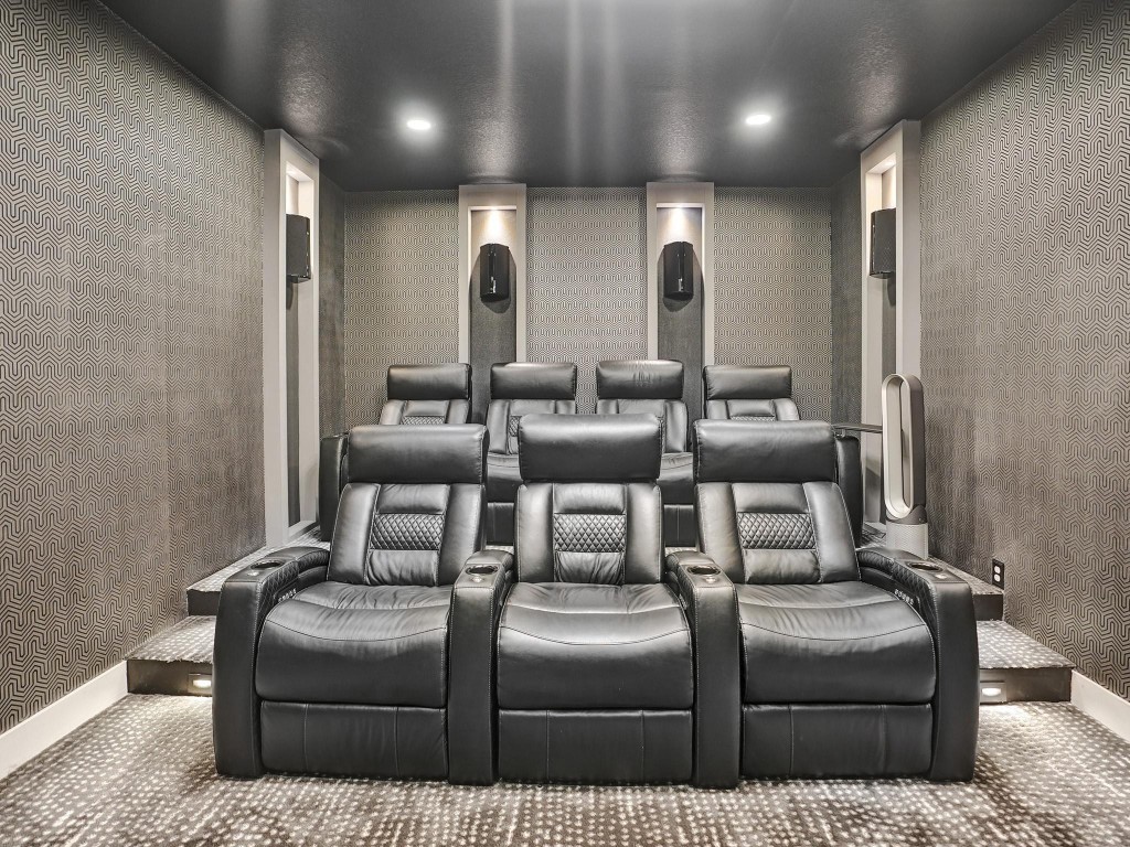 10495 S Lago Vista Circle