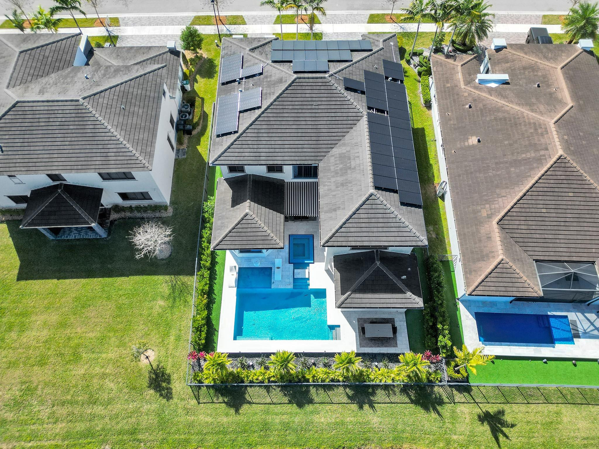 10495 S Lago Vista Circle