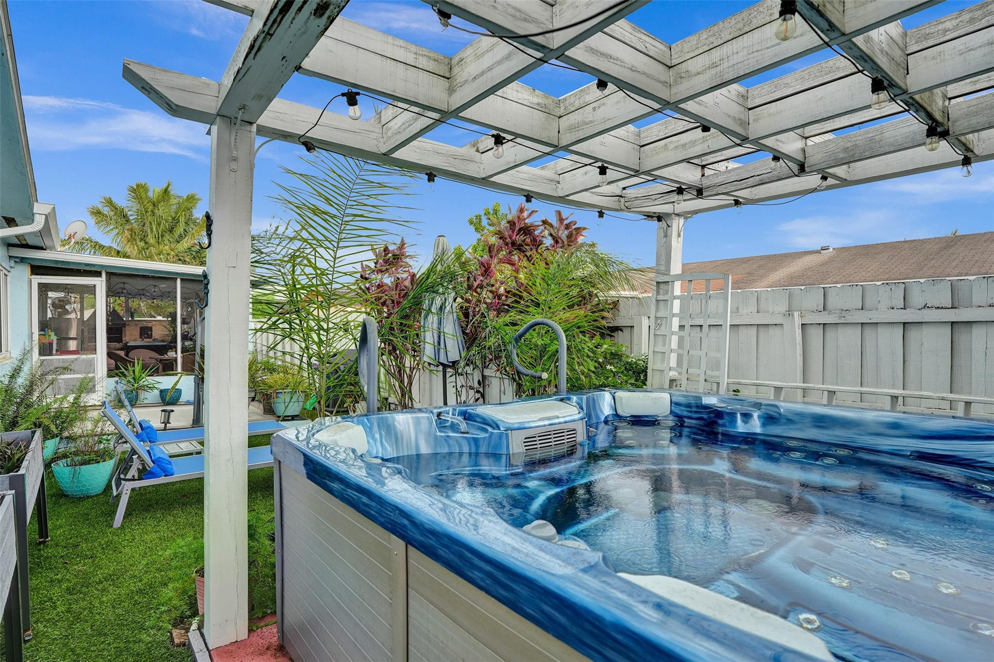 8803 SW 11th Street