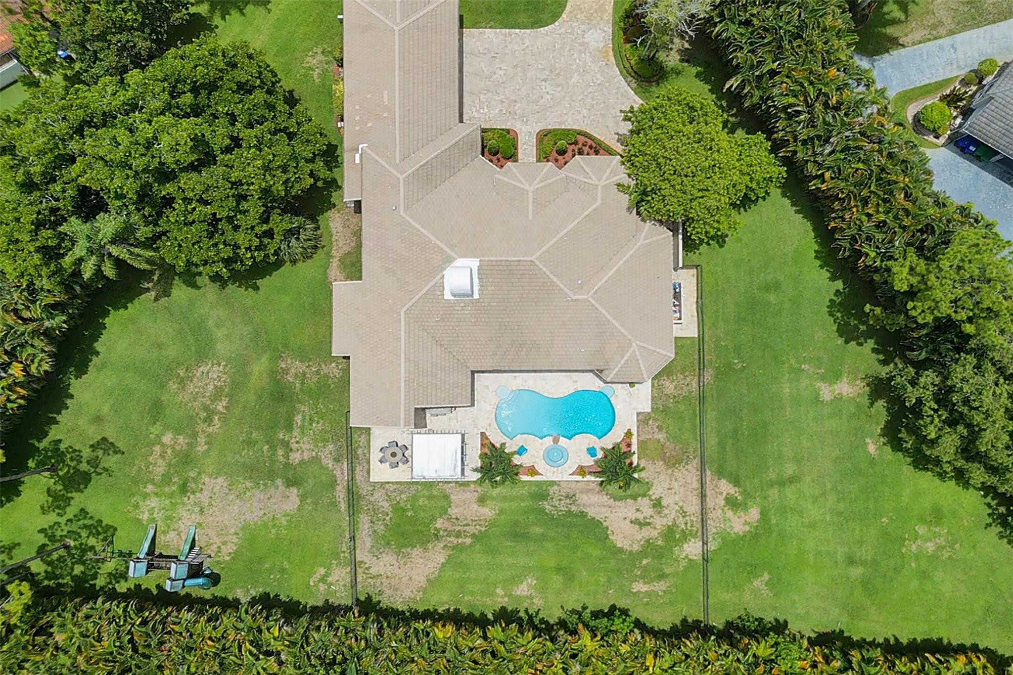 7520 NW 50th Court