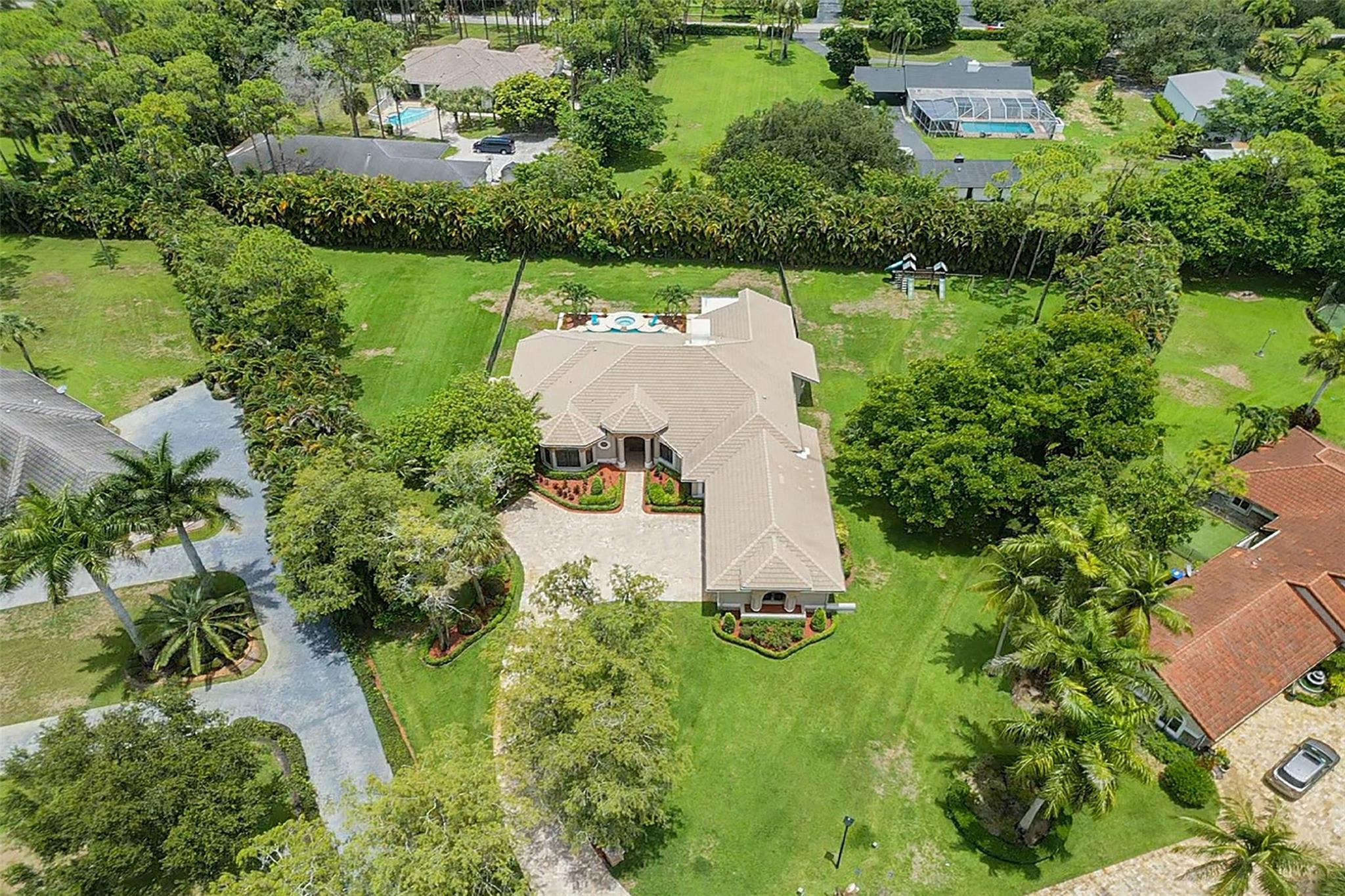 7520 NW 50th Court
