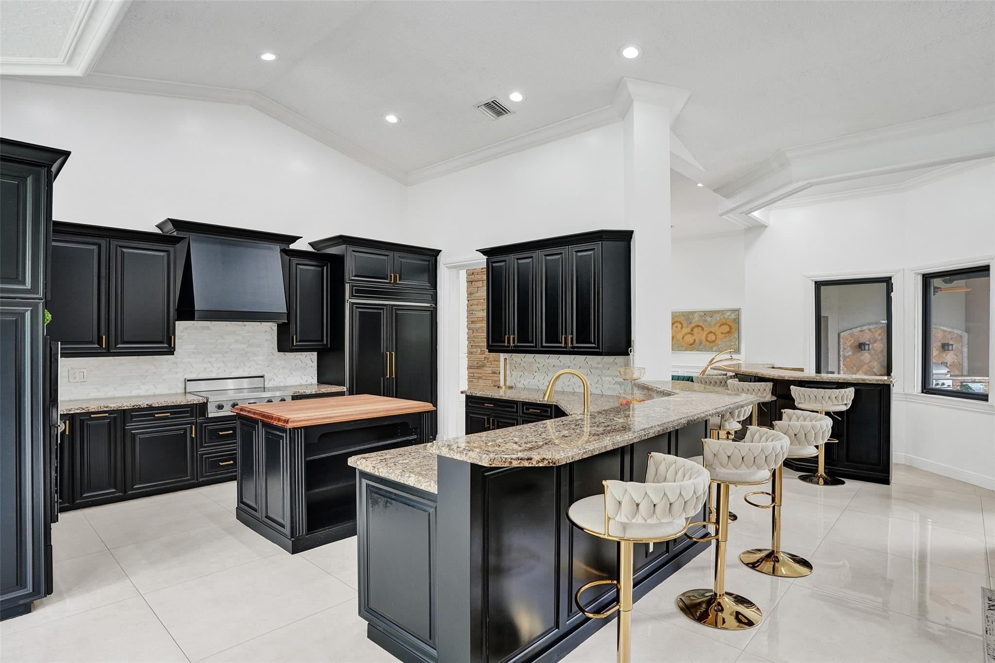 7520 NW 50th Court