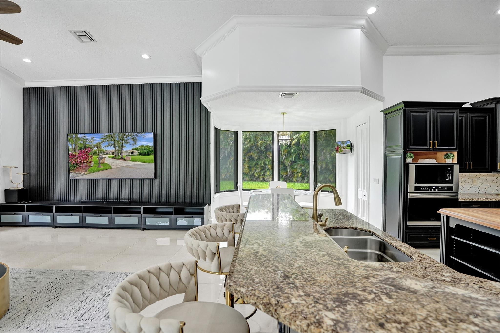 7520 NW 50th Court