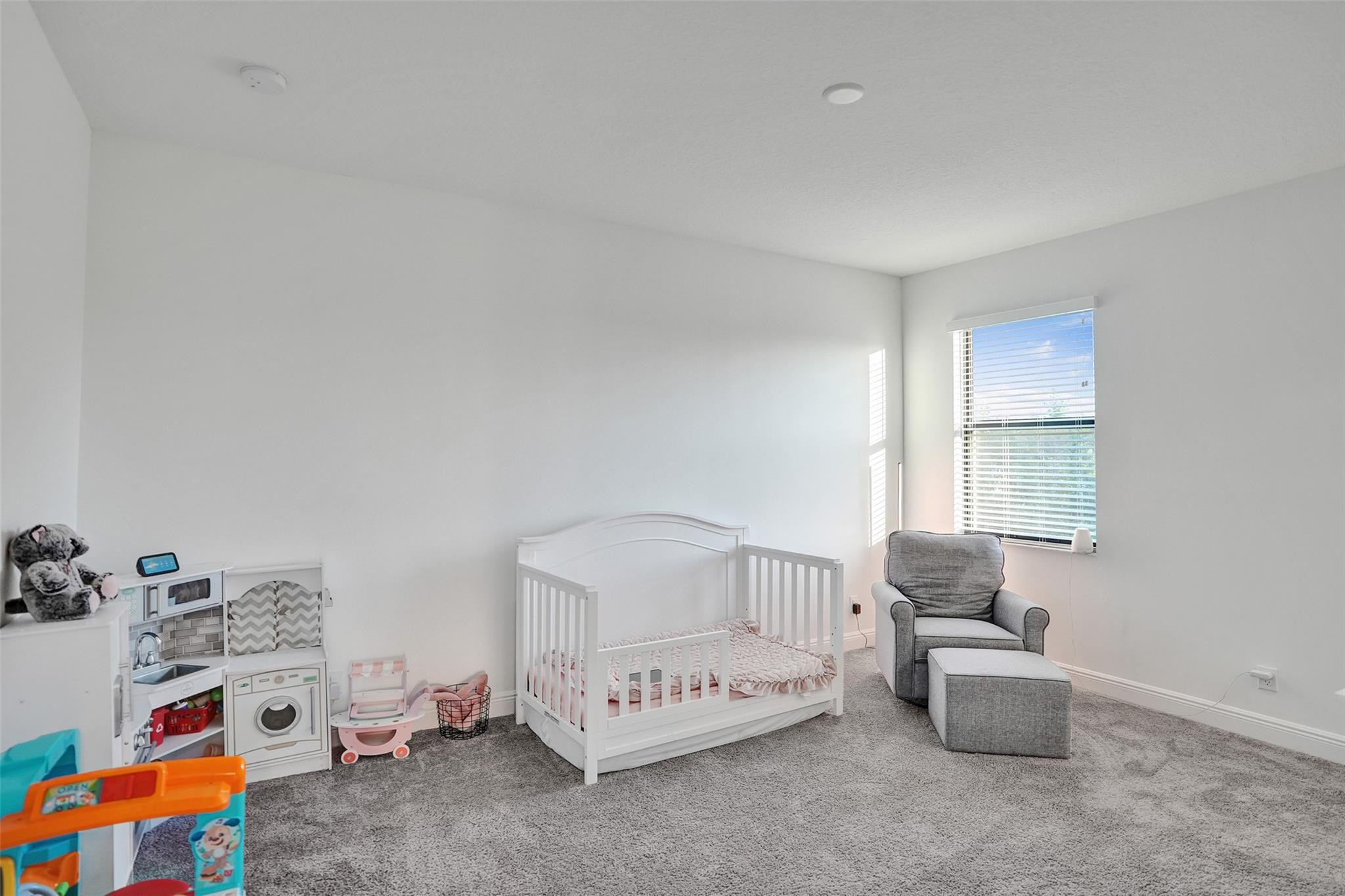 8480 NW 39th Court