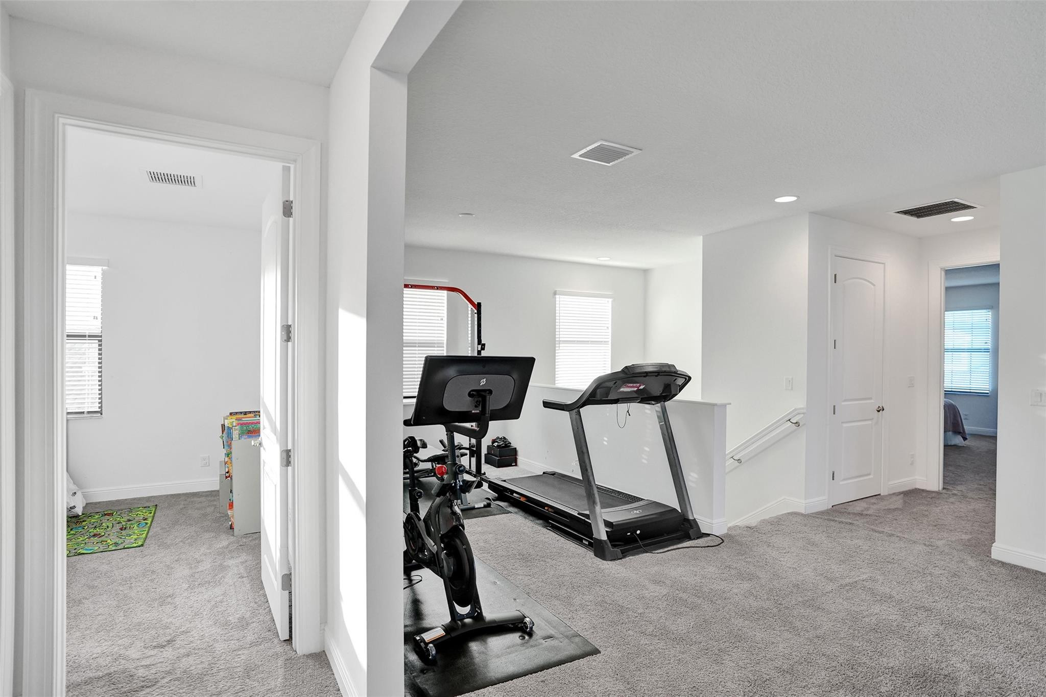 8480 NW 39th Court
