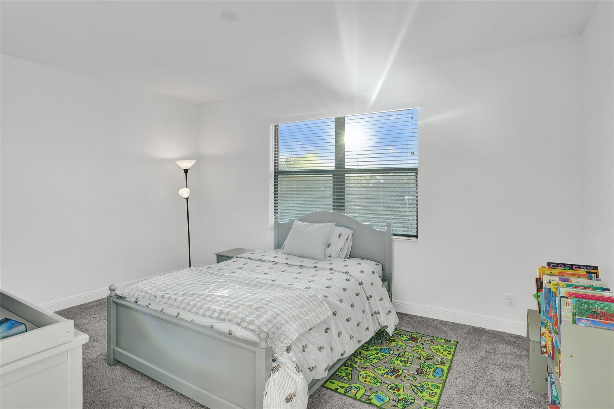 8480 NW 39th Court