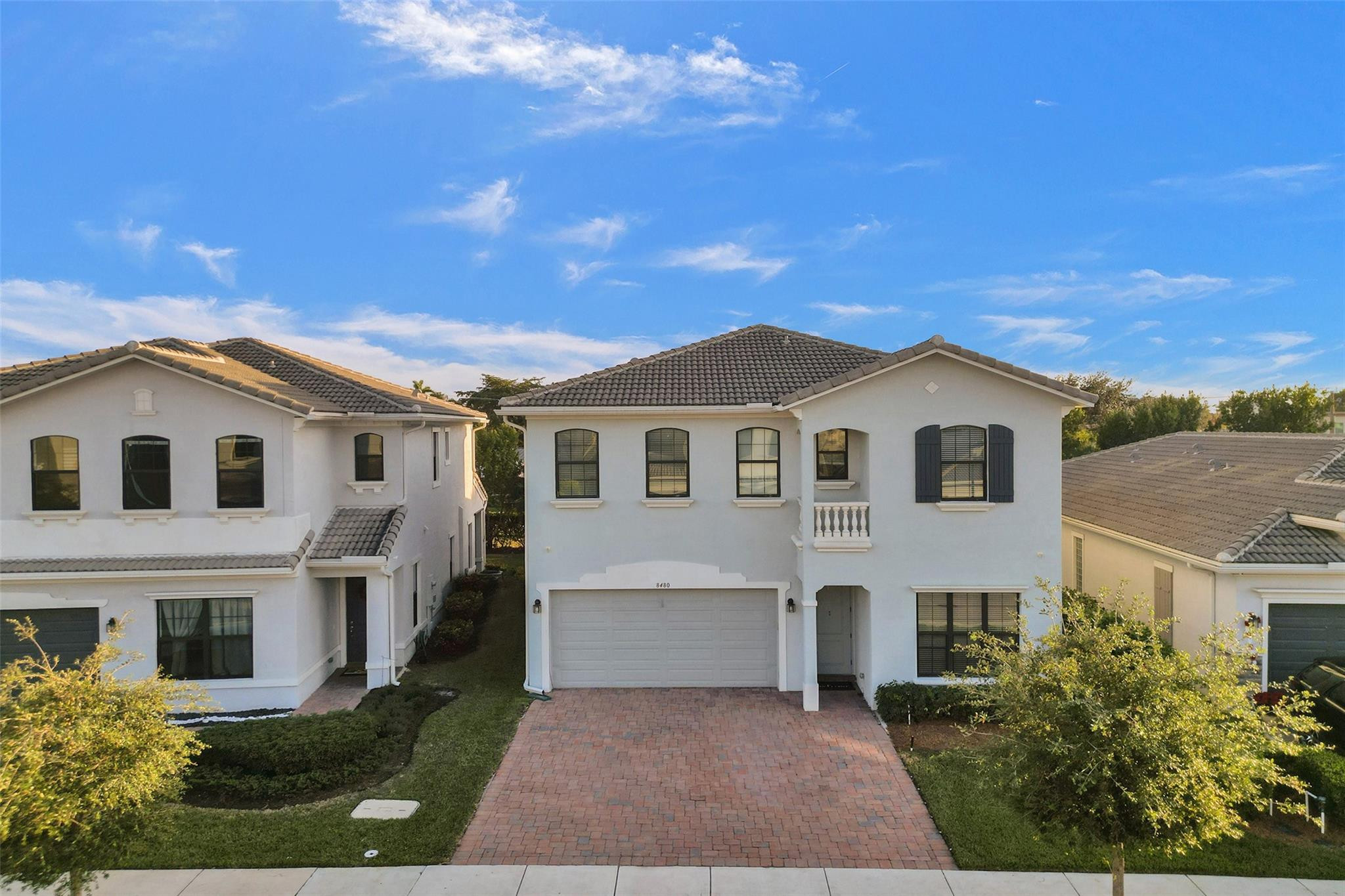 8480 NW 39th Court