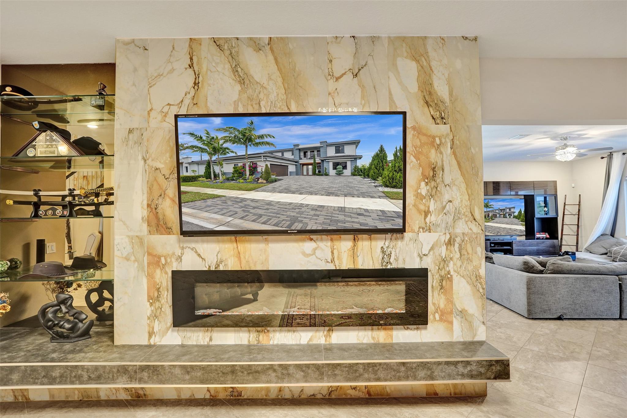 10915 Moore Drive