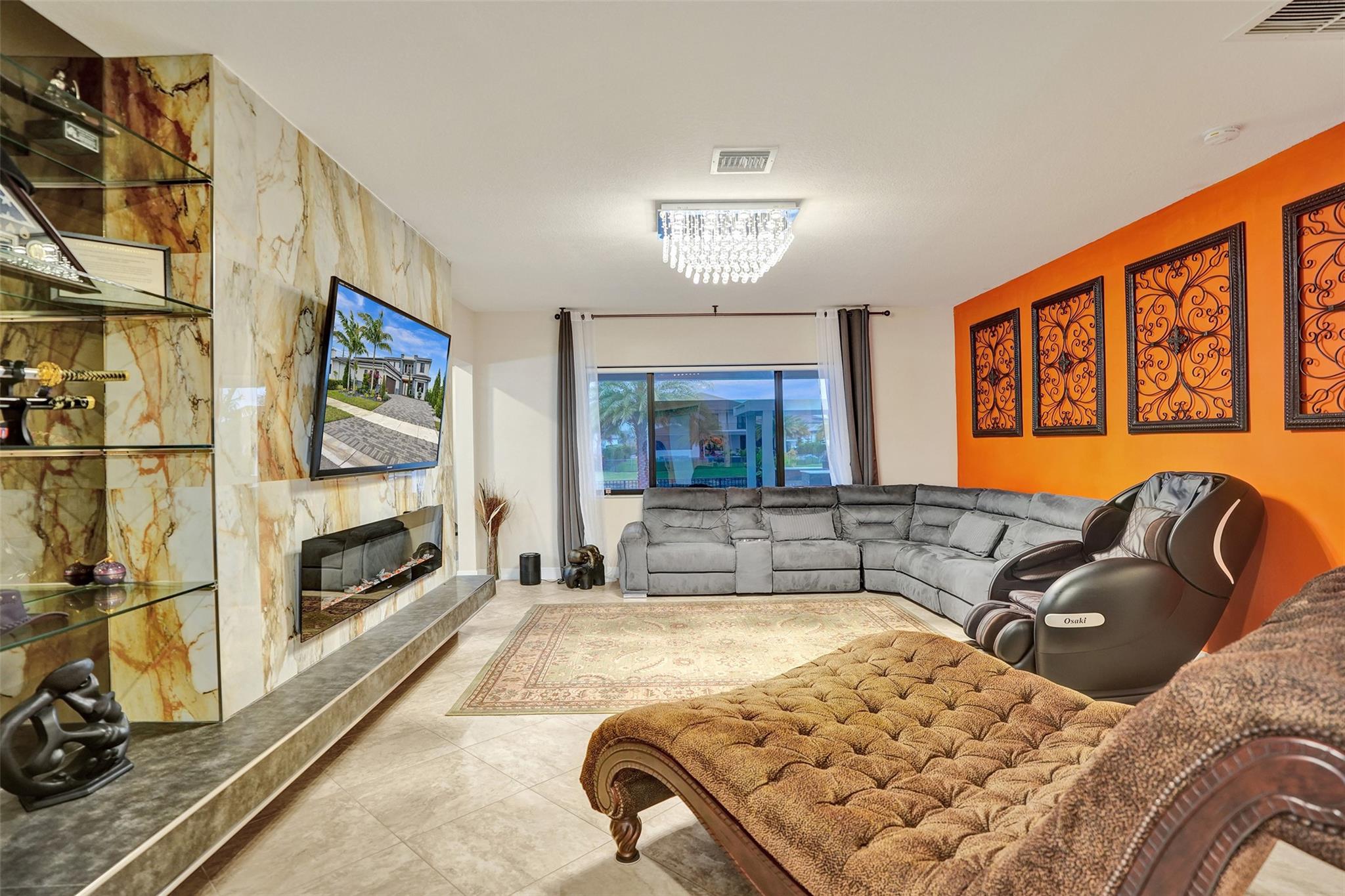 10915 Moore Drive