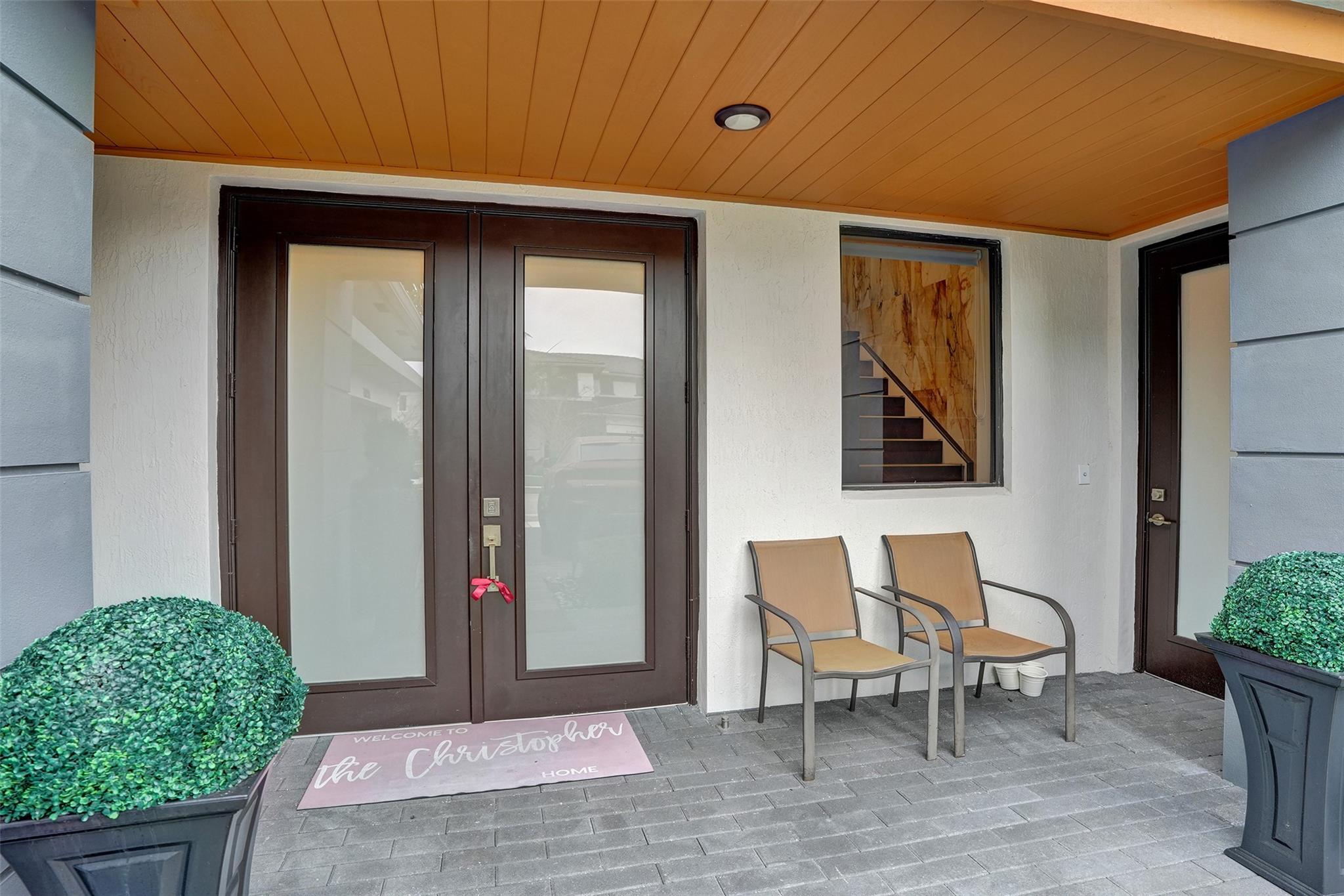 10915 Moore Drive