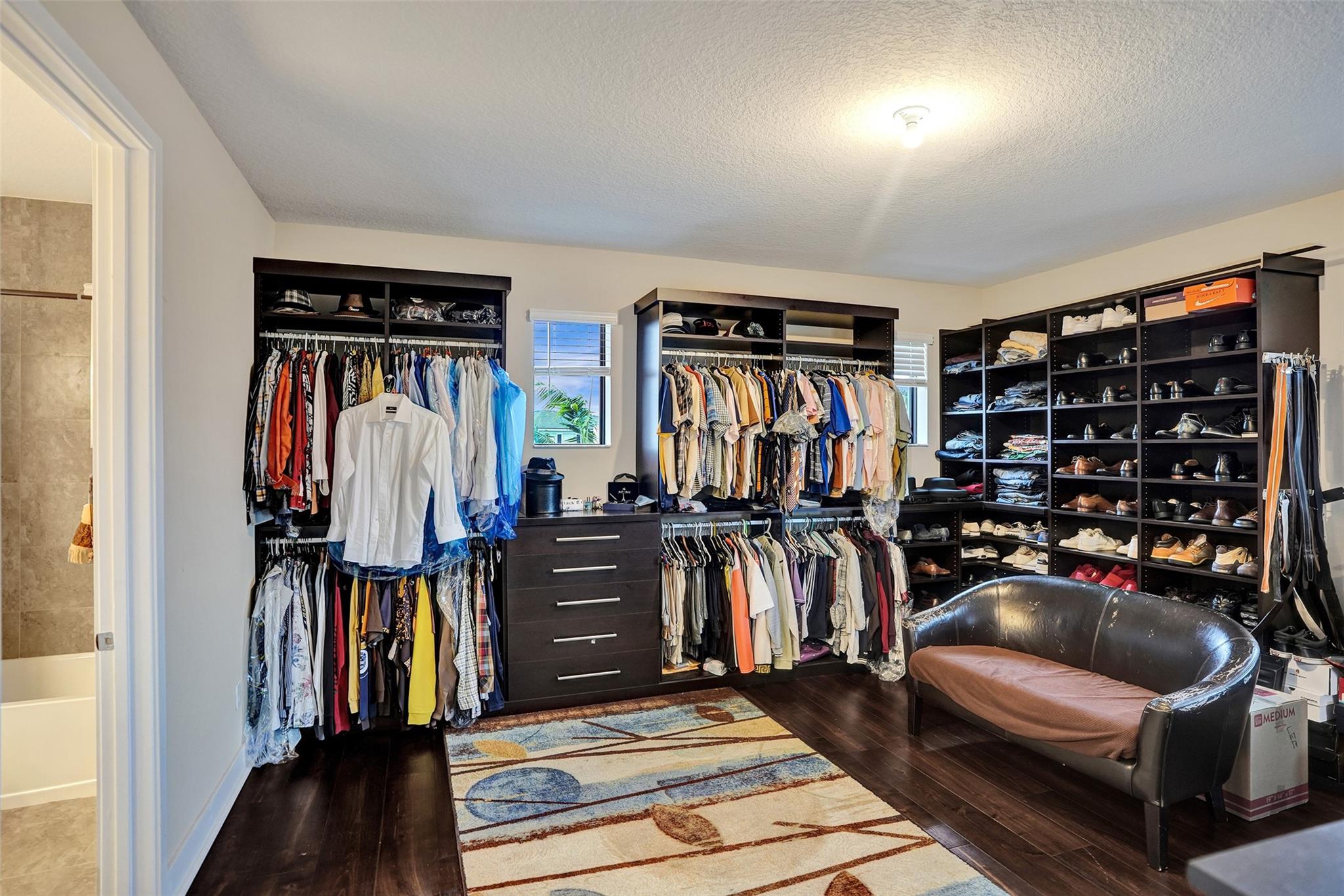 10915 Moore Drive