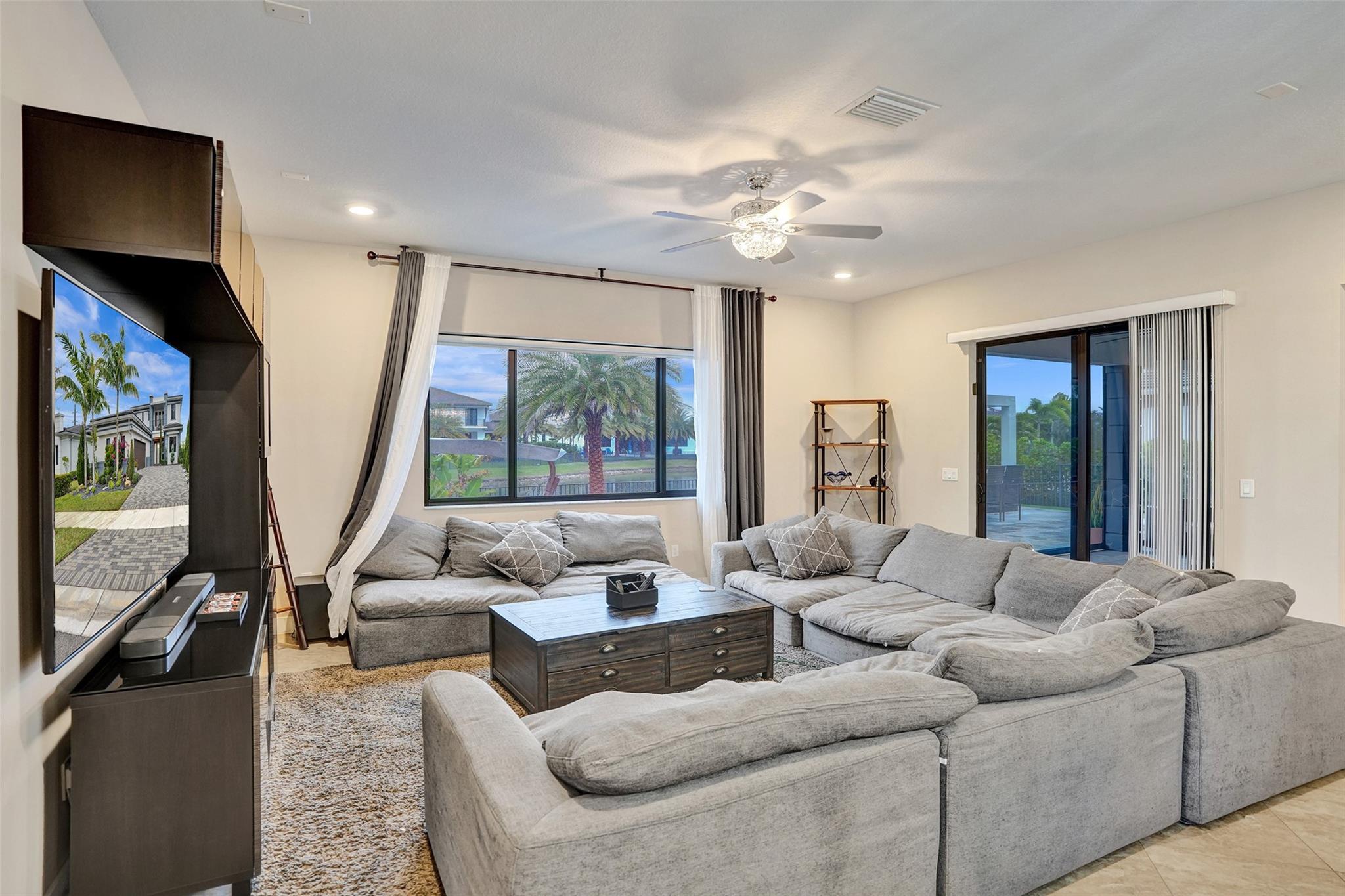 10915 Moore Drive