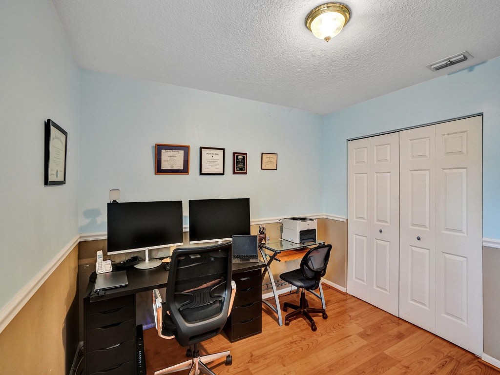 4421 NW 42nd Terrace