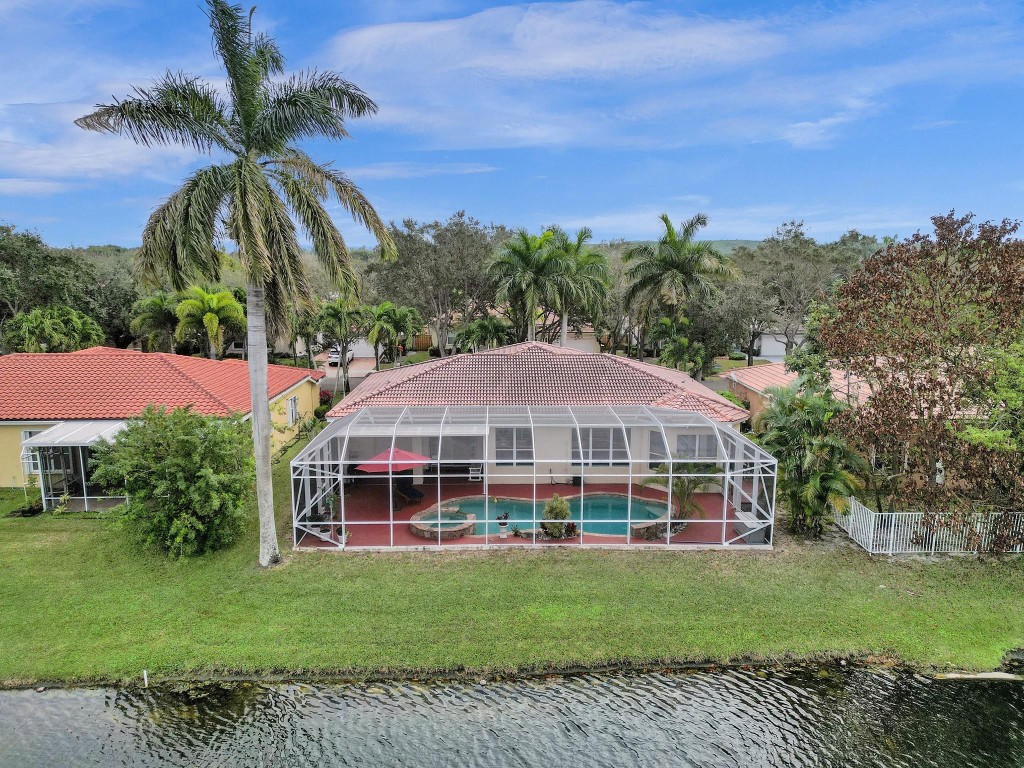 4421 NW 42nd Terrace