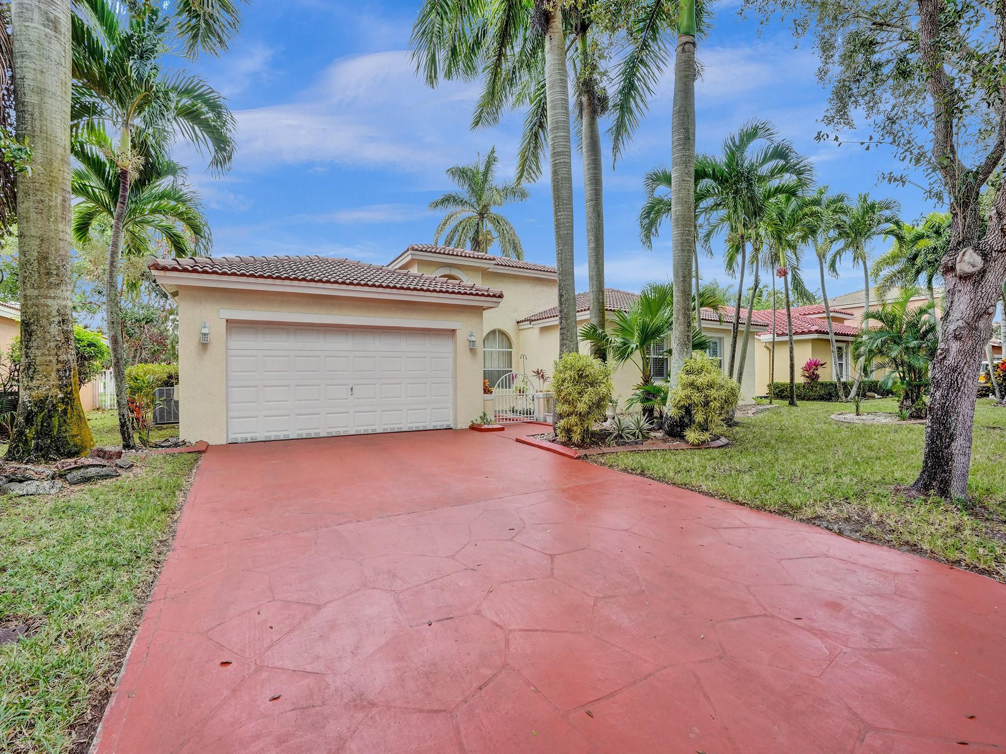 4421 NW 42nd Terrace